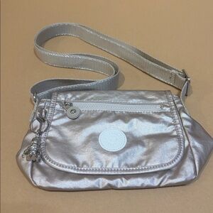 Kipling Metallic Messenger purse